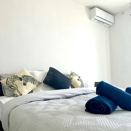 Apartamento Luxury Penthouse 170 Meters From The Sea In Balluta Bay Sliema