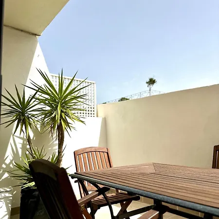 Luxury Penthouse 170 Meters From The Sea In Balluta Bay *