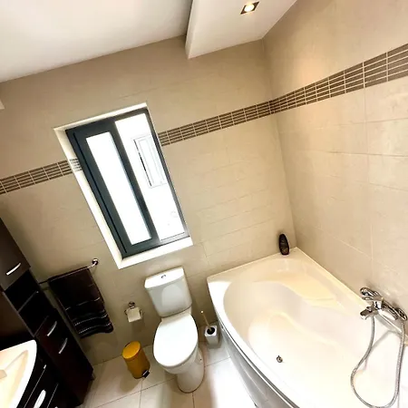 Luxury Penthouse 170 Meters From The Sea In Balluta Bay * Sliema