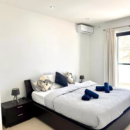 Διαμέρισμα Luxury Penthouse 170 Meters From The Sea In Balluta Bay