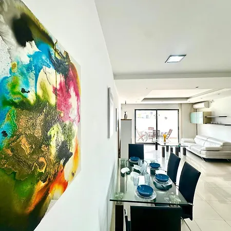 Διαμέρισμα Luxury Penthouse 170 Meters From The Sea In Balluta Bay Σλιέμα